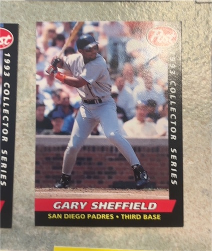 1993 Post Cereal #11 Gary Sheffield — front
