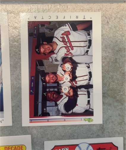1961 Topps #9 Hank Aaron/Eddie Mathews/Warren Spahn — front