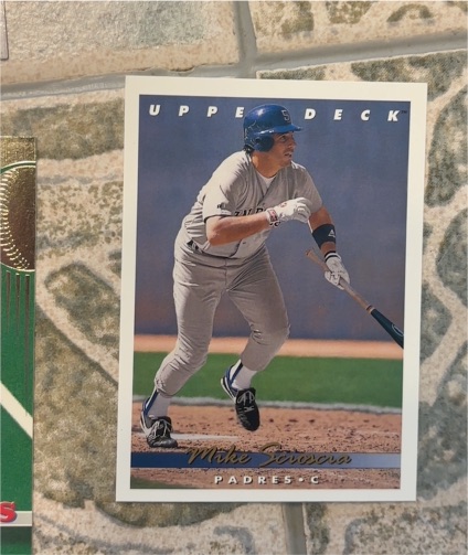1993 Upper Deck #688 Mike Scioscia — front