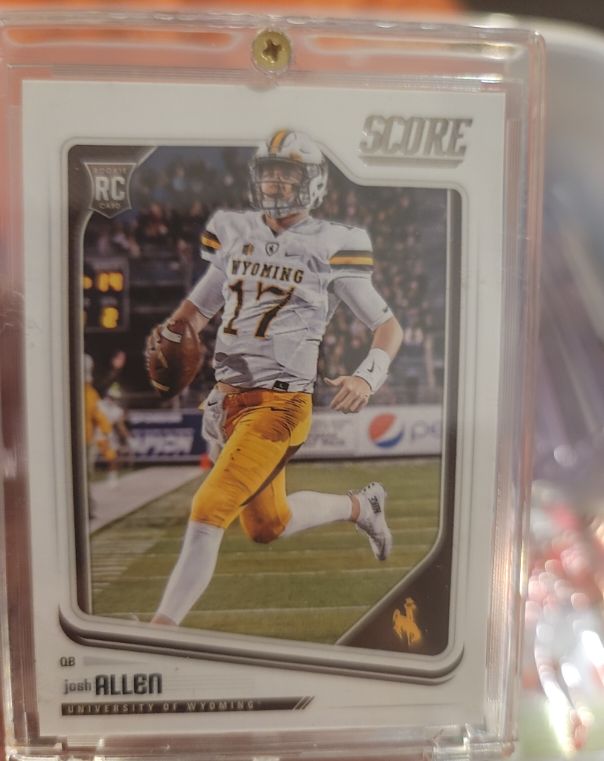 2018 Panini Score #350 Josh Allen Rookie — front
