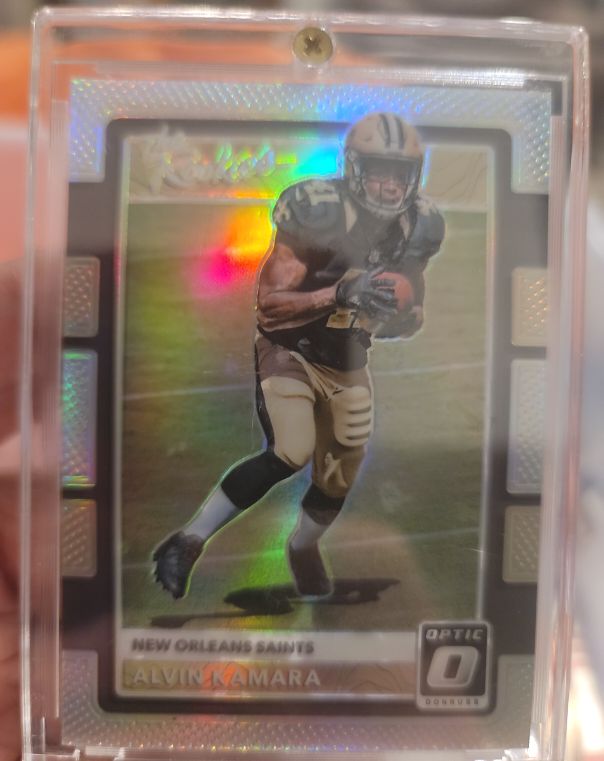 2017 Donruss Optic #17 Alvin Kamara — front