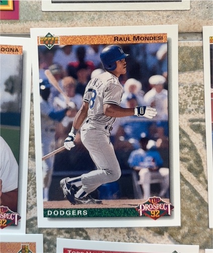 1992 Upper Deck #60 Raul Mondesi — front