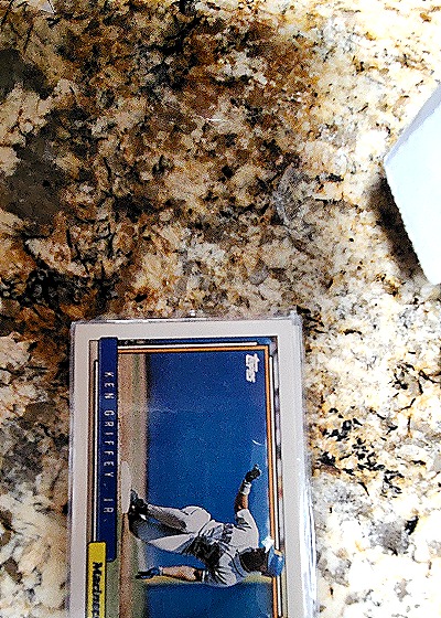 1992 Topps Micro #50 Ken Griffey Jr — front