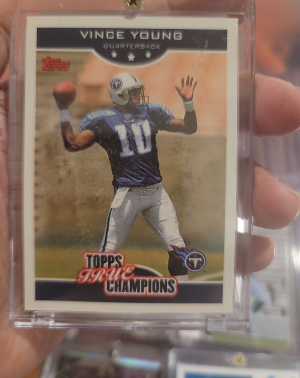 2006 Topps #12 Vince Young True Champions — front