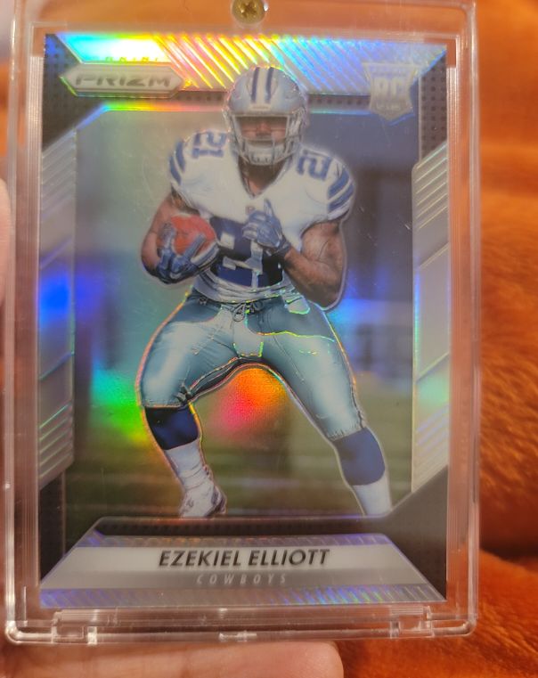 2016 Panini Prizm #238 Ezekiel Elliott — front