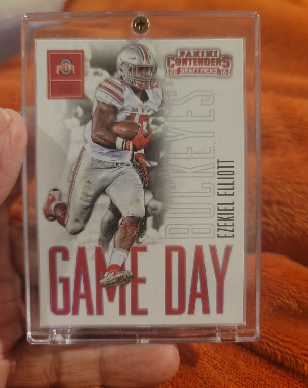 2016 Panini Contenders Draft Picks Game Day #5 Ezekiel Elliott — front