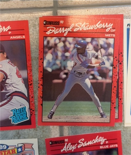 1990 Donruss #235 Darryl Strawberry — front