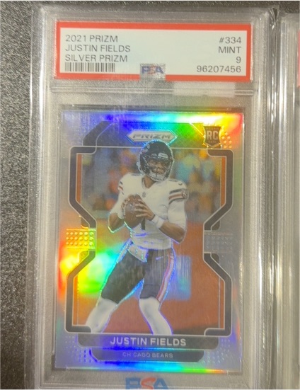 2021 Panini Prizm #334 Justin Fields — front