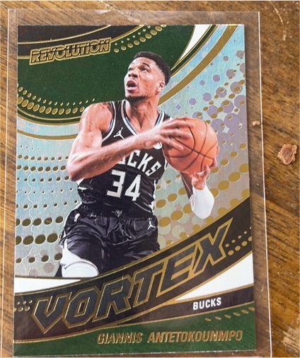 2024-25 Panini Revolution Vortex #34 Giannis Antetokounmpo — front