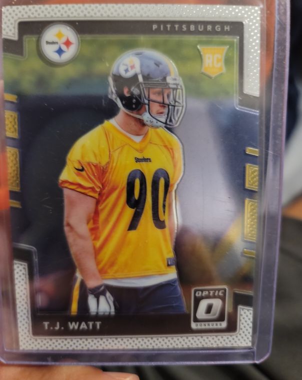 2017 Donruss Optic #122 T.J. Watt — front