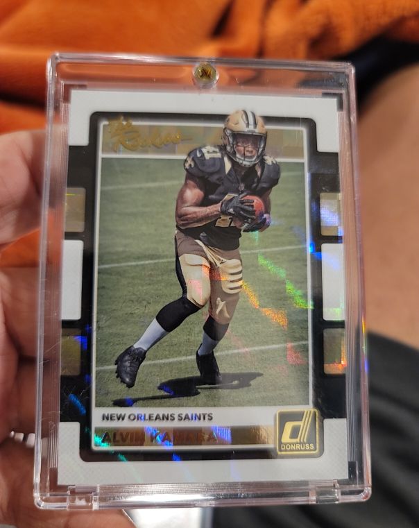 2017 Panini Donruss #17 Alvin Kamara — front