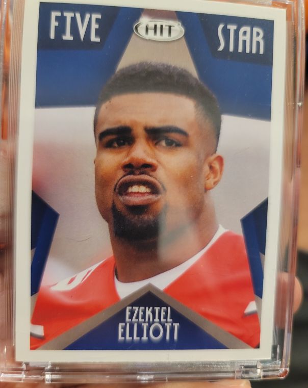 2016 Sage Hit Five Star #125 Ezekiel Elliott — front