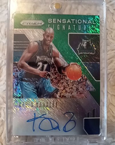 2019-20 Panini Prizm #27 Kevin Garnett Sensational Signatures — front