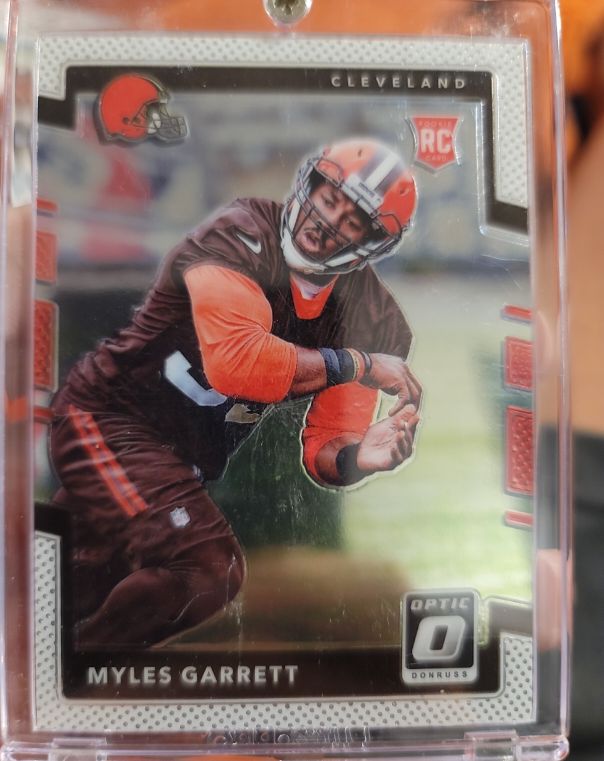 2017 Donruss Optic #106 Myles Garrett — front