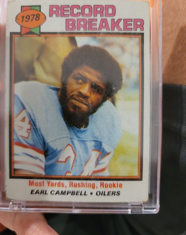 1979 Topps #331 Earl Campbell — front
