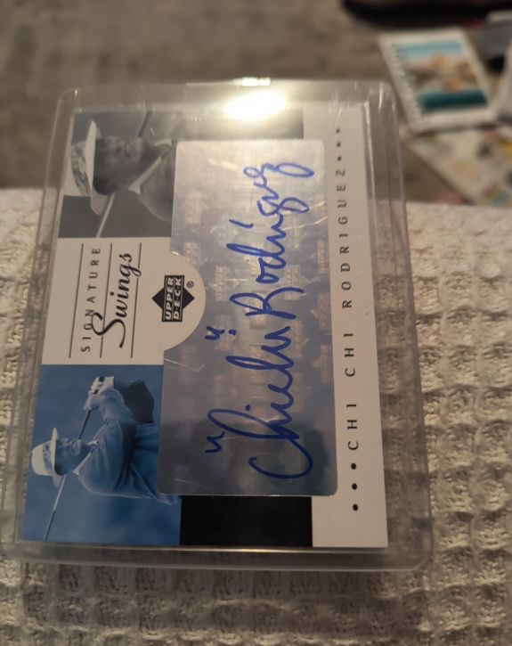 2002 Upper Deck SP Game Used Signature Swings #SS-CR Chi Chi Rodriguez — front