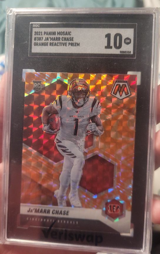 2021 Panini Mosaic #307 Ja'Marr Chase Orange Reactive Prizm — front