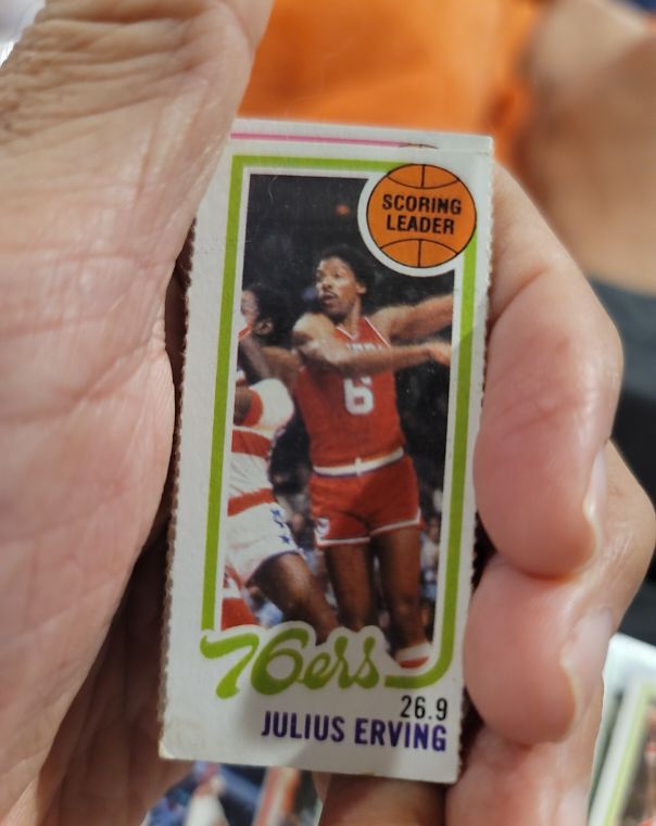 1980-81 Topps #26.9 Julius Erving — front