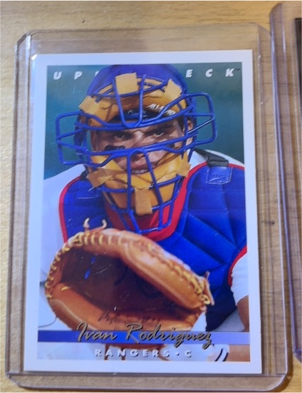 1993 Upper Deck #123 Ivan Rodriguez — front
