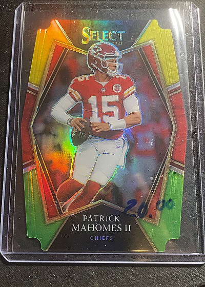 2021 Panini Select Football Patrick Mahomes II Premier Level #102 — front