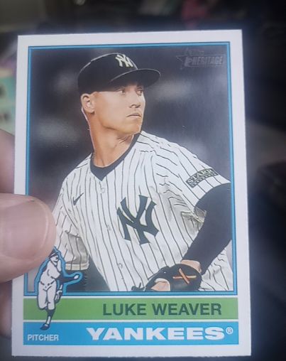 2025 Topps Heritage #50 Luke Weaver — front