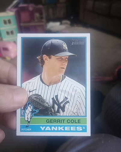 2025 Topps Heritage #394 Gerrit Cole — front