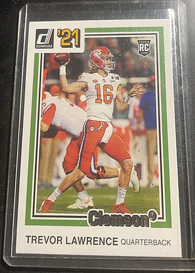 2021 Donruss #32 Trevor Lawrence — front