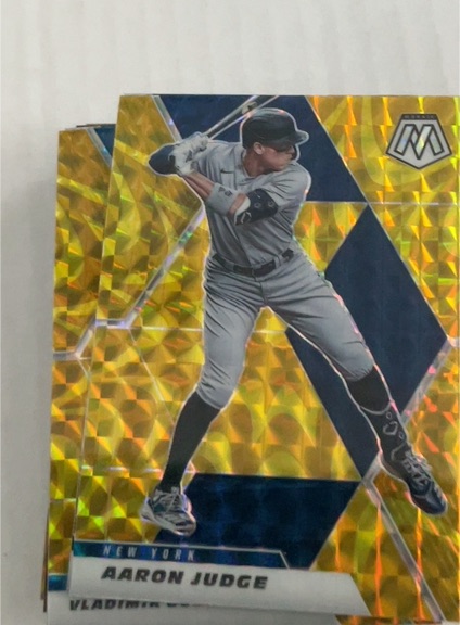 2021 Panini Mosaic #135 Aaron Judge — front