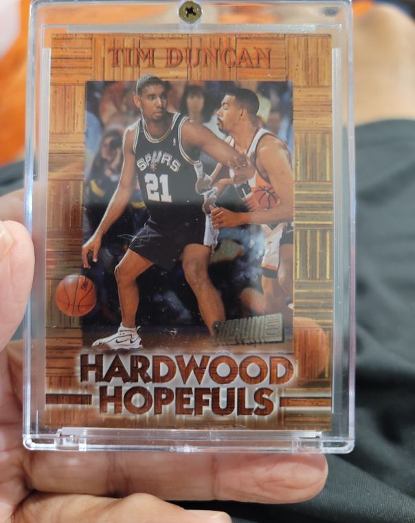 1997 Topps Stadium Club Hardwood Hopefuls #HH4 Tim Duncan — front