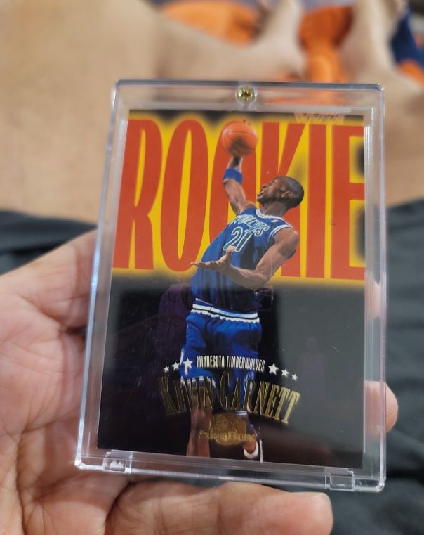 1995-96 Skybox Premium #233 Kevin Garnett Rookie — front