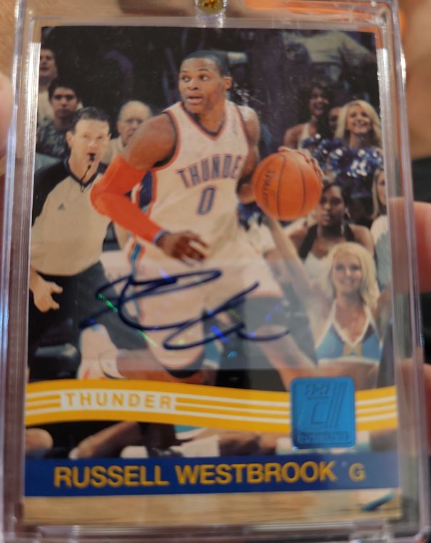 2010-11 Donruss #136 Russell Westbrook — front