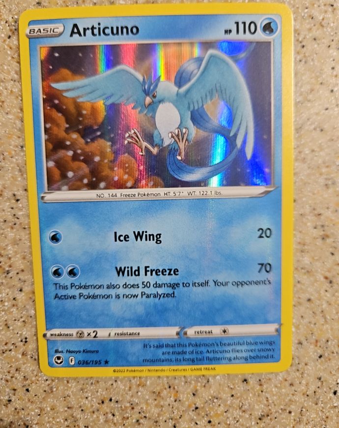2022 Pokemon #036 Articuno — front