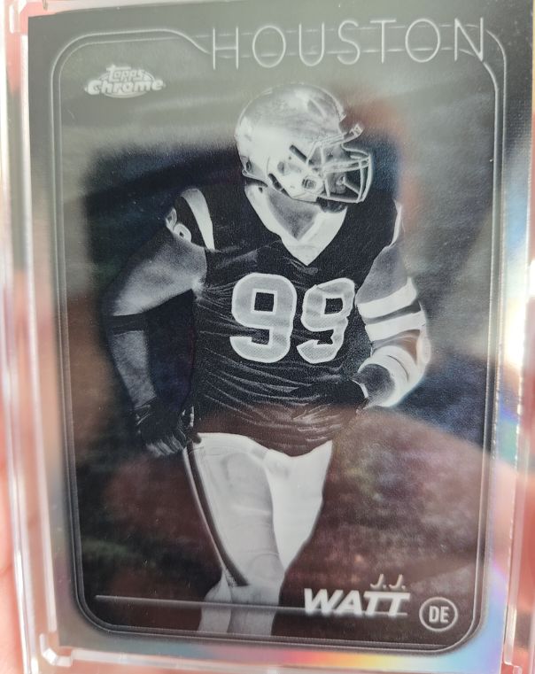 2024 Topps Chrome #82 J.J. Watt — front