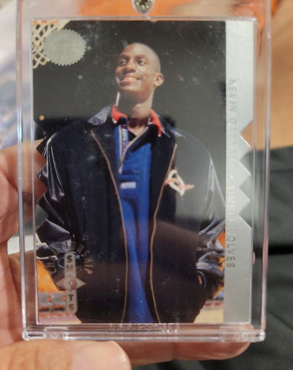 1995-96 Upper Deck SP Championship Shots #S9 Kevin Garnett — front