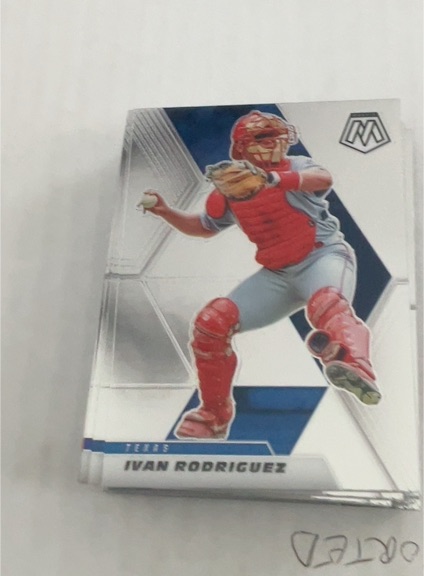 2021 Panini Mosaic #31 Ivan Rodriguez — front