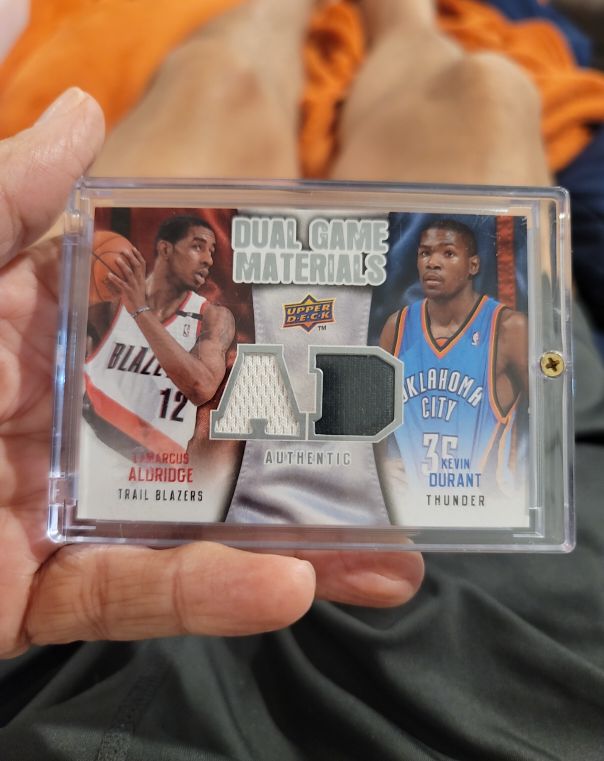 2009-10 Upper Deck Dual Game Materials #DG-KDLA Kevin Durant & LaMarcus Aldridge — front