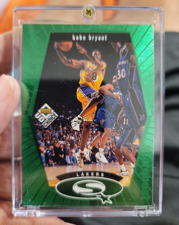 1998-99 Upper Deck Choice Starquest #SQ13 Kobe Bryant — front