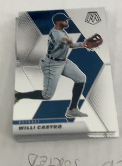 2021 Panini Mosaic #257 Willi Castro — front