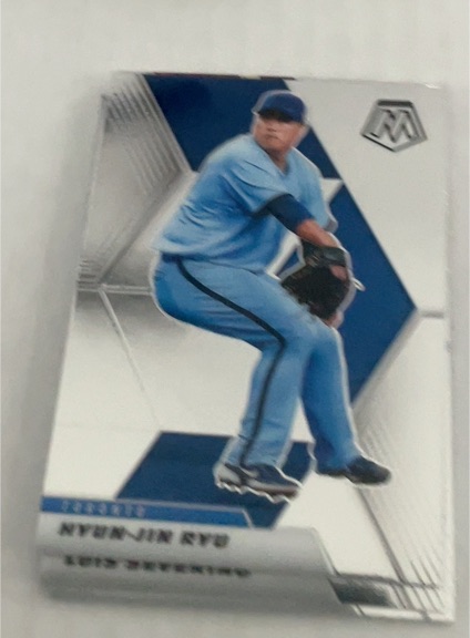 2021 Panini Mosaic #178 Hyun-Jin Ryu — front