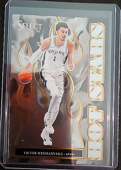2024-25 Panini Select Hot Stars #13 Victor Wembanyama — front