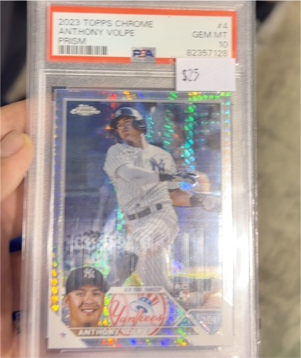 2023 Topps Chrome #4 Anthony Volpe — front