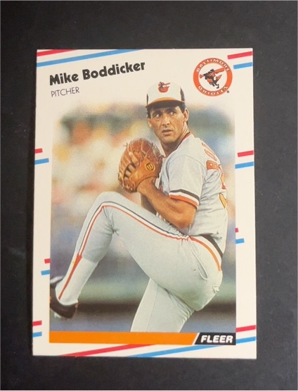 1988 Fleer #556 Mike Boddicker — front