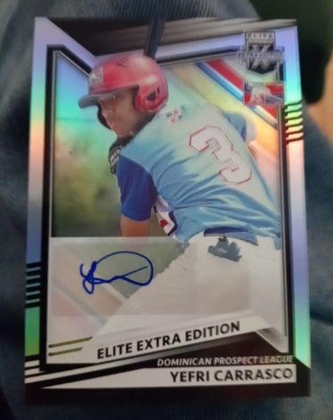 2022 Panini Elite Extra Edition #197 Yefri Carrasco — front