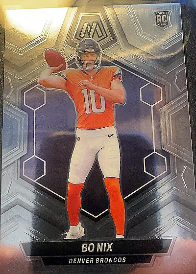 2024 Panini Mosaic #312 Bo Nix — front