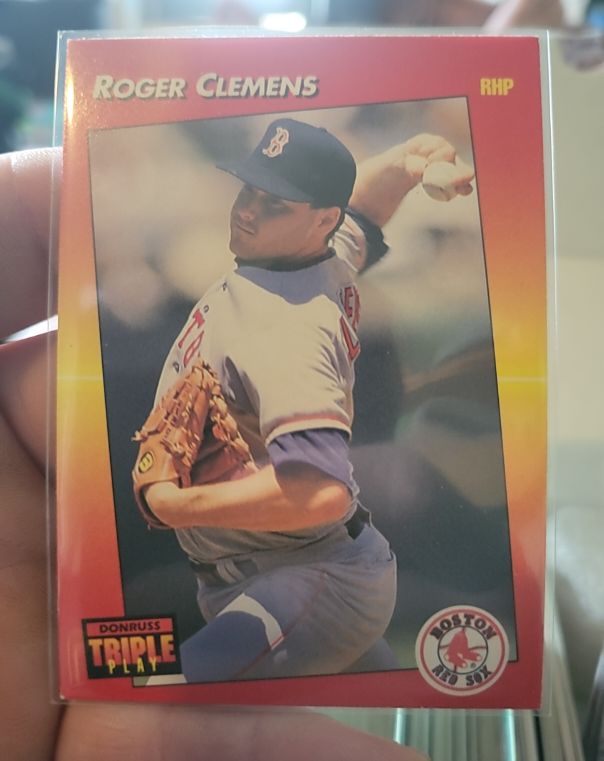 1992 Donruss Triple Play #216 Roger Clemens — front