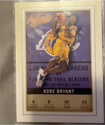 2001-02 Fleer Authentix #60 Kobe Bryant — front