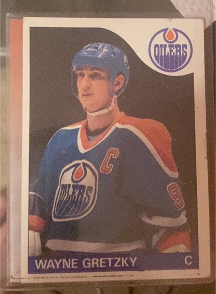 1985-86 Topps #120 Wayne Gretzky — front