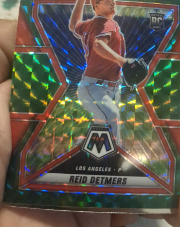 2022 Panini Mosaic #RD-11 Reid Detmers Rookie Debut Green Mosaic — front