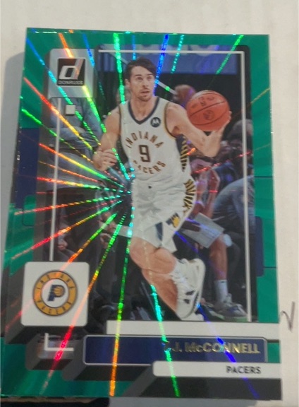 2022-23 Donruss #51 T.J. McConnell — front
