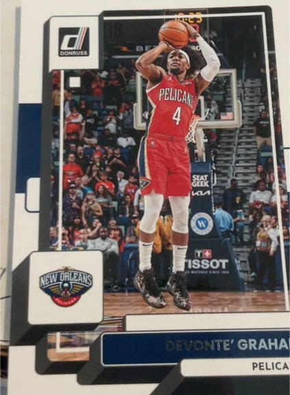 2022-23 Donruss #166 Devonte' Graham — front